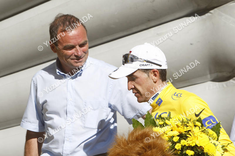 HINAULT-SASTRE002p.jpg